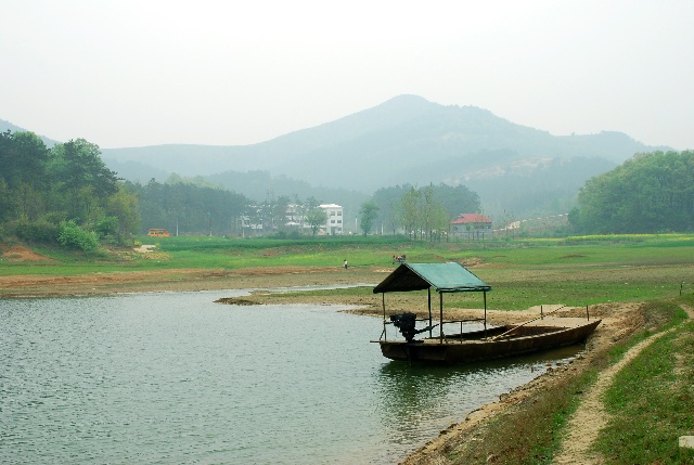 确山县(现驻马店市驿城区)古城乡李湾村,杨靖宇将军